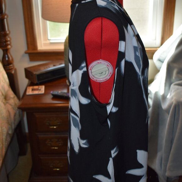 top - Picture 3 of 5